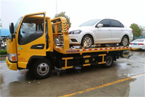 铜仁地区附近拖车救援24小时服务热线